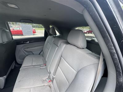 2012 Kia Sorento LX   - Photo 6 - Kansas City, MO 64126