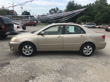 2006 Toyota Corolla CE   - Photo 2 - Kansas City, MO 64126