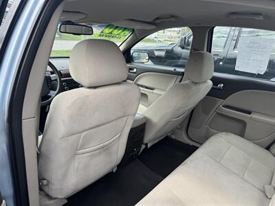 2008 Ford Taurus SEL   - Photo 5 - Kansas City, MO 64126