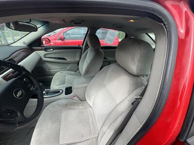 2009 Chevrolet Impala LT - Photo 4 - Kansas City, MO 64126