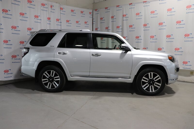 2016 Toyota 4Runner Limited Sport Utility 4D photo