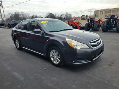 2011 Subaru Legacy 2.5i Premium   - Photo 8 - Du Quoin, IL 62832
