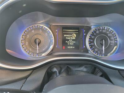 2016 Chrysler 200 LX   - Photo 15 - Du Quoin, IL 62832