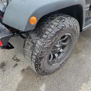 2013 Jeep Wrangler Sport   - Photo 8 - Du Quoin, IL 62832
