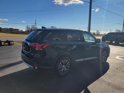2018 Mitsubishi Outlander ES   - Photo 3 - Du Quoin, IL 62832