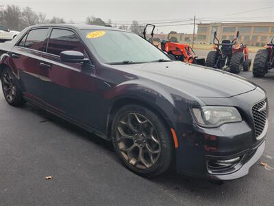 2017 Chrysler 300 Series S   - Photo 5 - Du Quoin, IL 62832