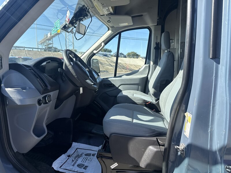 2019 Ford Transit 250 - Photo 15 - Arlington, TX 76011
