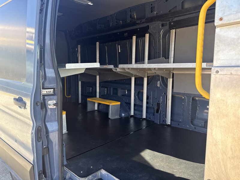 2019 Ford Transit 250 - Photo 19 - Arlington, TX 76011