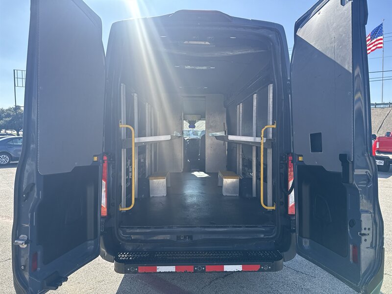 2019 Ford Transit 250 - Photo 7 - Arlington, TX 76011