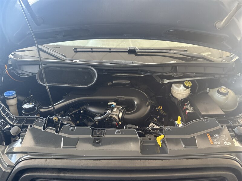 2019 Ford Transit 250 - Photo 30 - Arlington, TX 76011