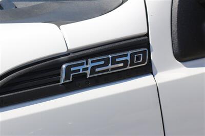 2015 Ford F-250 XL   - Photo 15 - Arlington, TX 76011