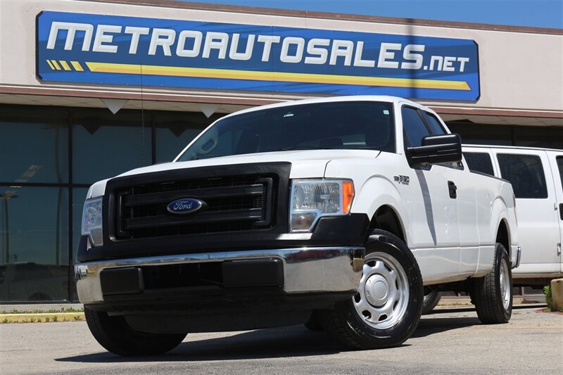 The 2014 Ford F-150 FX4 photos