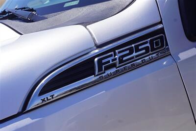 2012 Ford F-250 XLT   - Photo 15 - Arlington, TX 76011