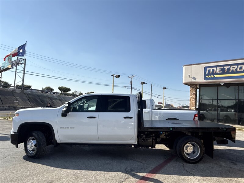 2021 Chevrolet Silverado 3500 Work Truck - Photo 8 - Arlington, TX 76011
