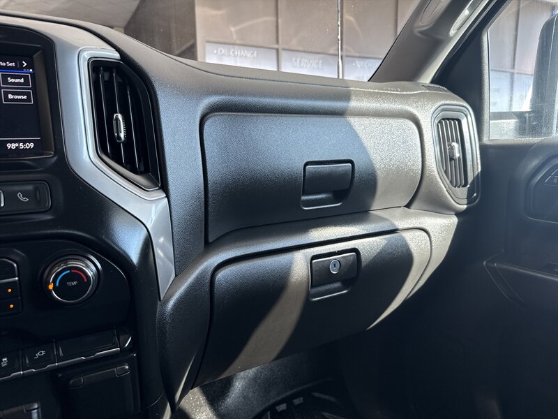 2021 Chevrolet Silverado 3500 Work Truck - Photo 25 - Arlington, TX 76011