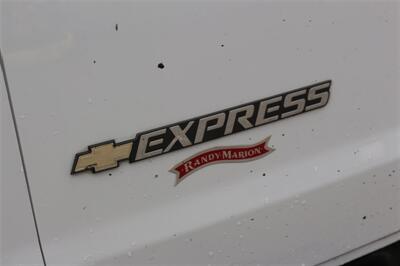 2021 Chevrolet Express 2500   - Photo 15 - Arlington, TX 76011