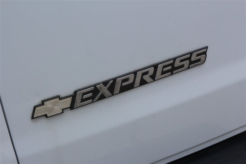 2013 Chevrolet Express 3500 3500 photo