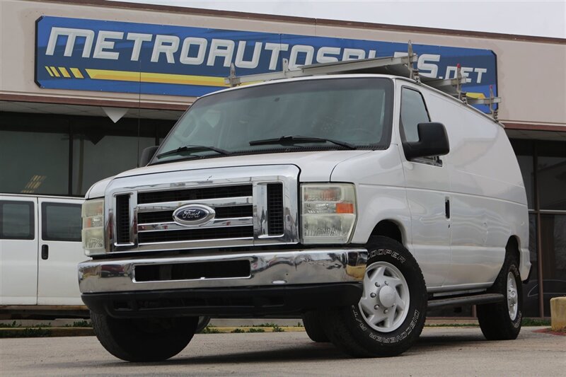 2010 Ford E-Series Econoline Van Commercial