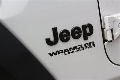 2020 Jeep Wrangler Willys   - Photo 16 - Arlington, TX 76011