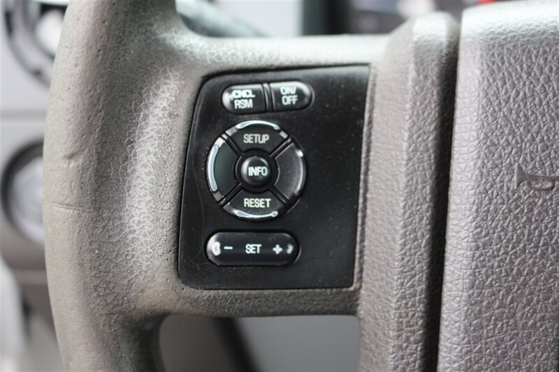 2014 Ford F-350 XL - Photo 25 - Arlington, TX 76011