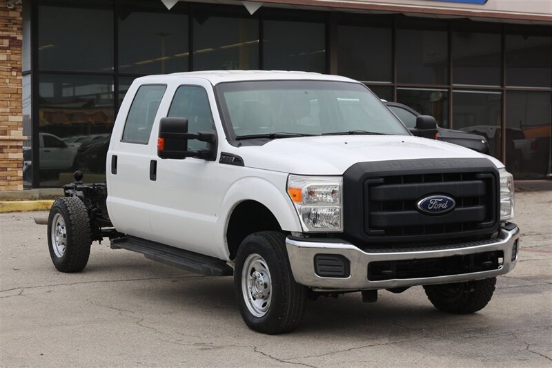 2014 Ford F-350 XL - Photo 11 - Arlington, TX 76011