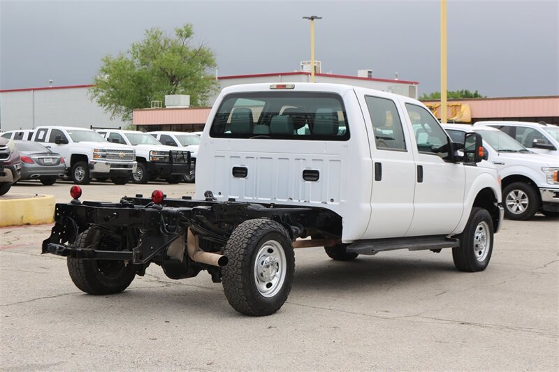 2014 Ford F-350 XL - Photo 9 - Arlington, TX 76011
