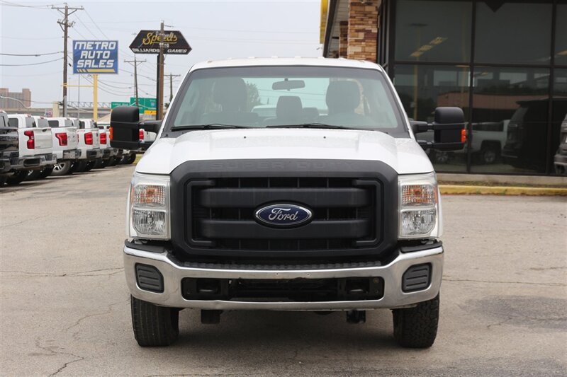 2014 Ford F-350 XL - Photo 12 - Arlington, TX 76011