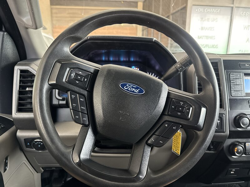 2022 Ford F-250 Super Duty Lariat - Photo 18 - Arlington, TX 76011