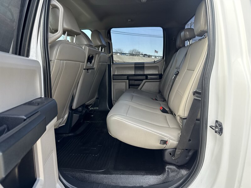 2022 Ford F-250 Super Duty Lariat - Photo 12 - Arlington, TX 76011