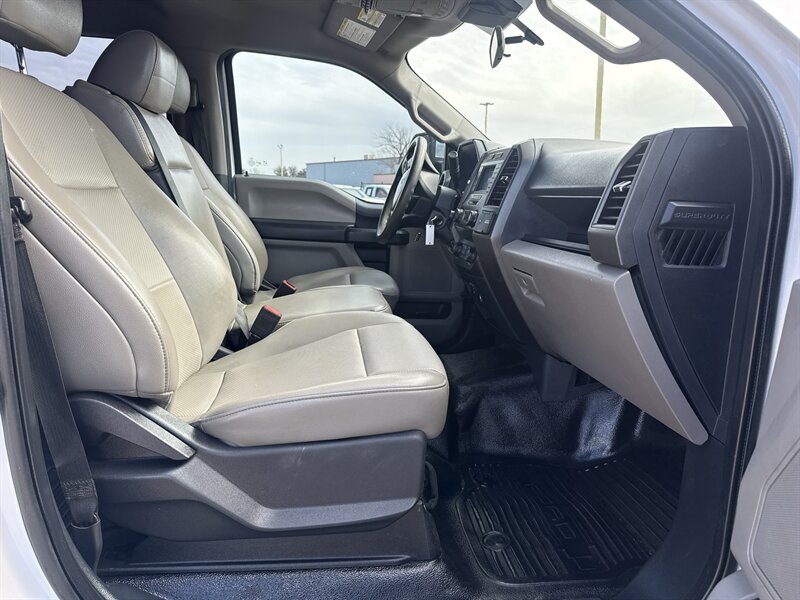 2022 Ford F-250 Super Duty Lariat - Photo 14 - Arlington, TX 76011
