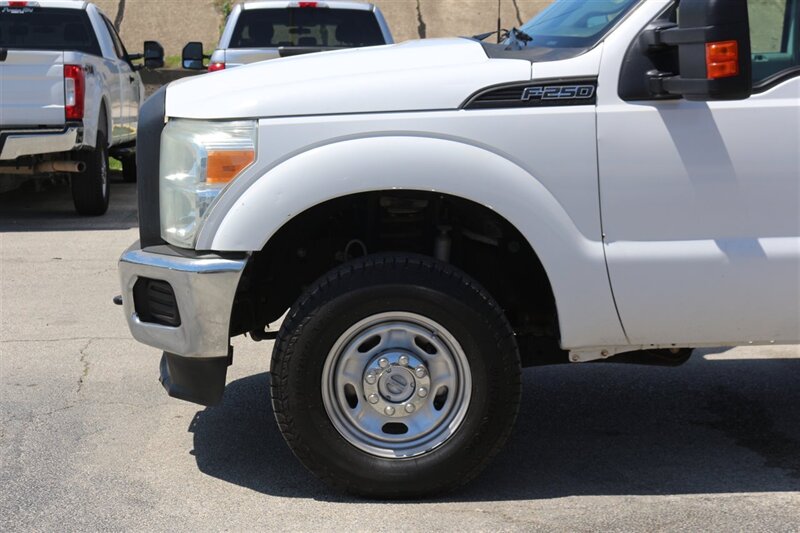 2012 Ford F-250 XL - Photo 14 - Arlington, TX 76011