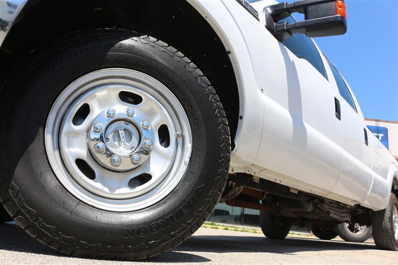 2012 Ford F-250 XL - Photo 2 - Arlington, TX 76011