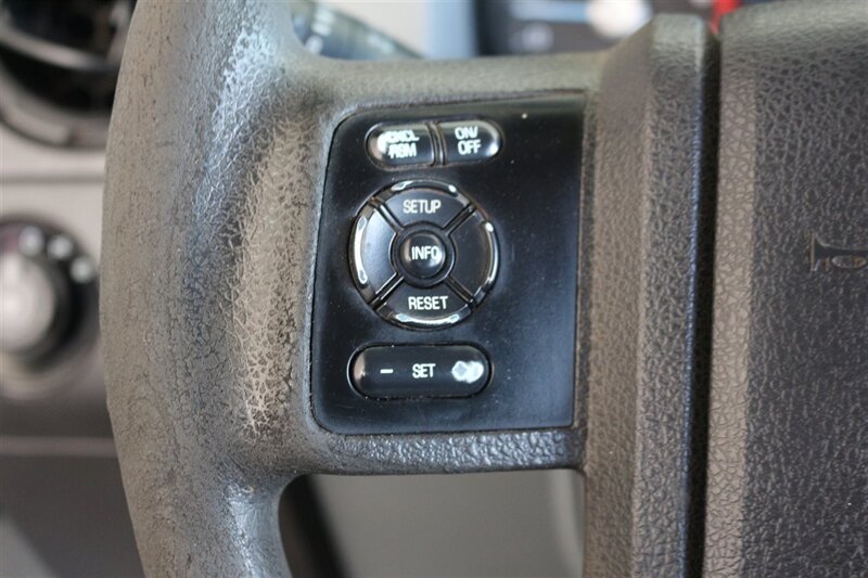 2012 Ford F-250 XL - Photo 24 - Arlington, TX 76011
