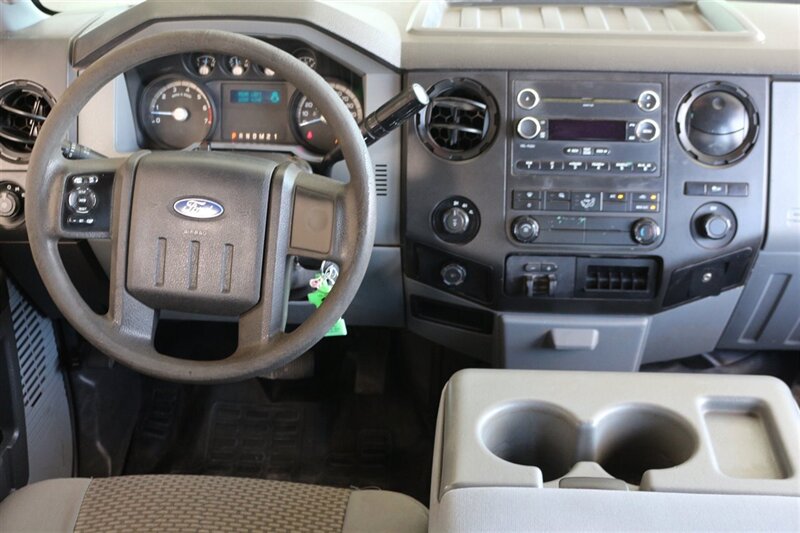 2012 Ford F-250 XL - Photo 30 - Arlington, TX 76011