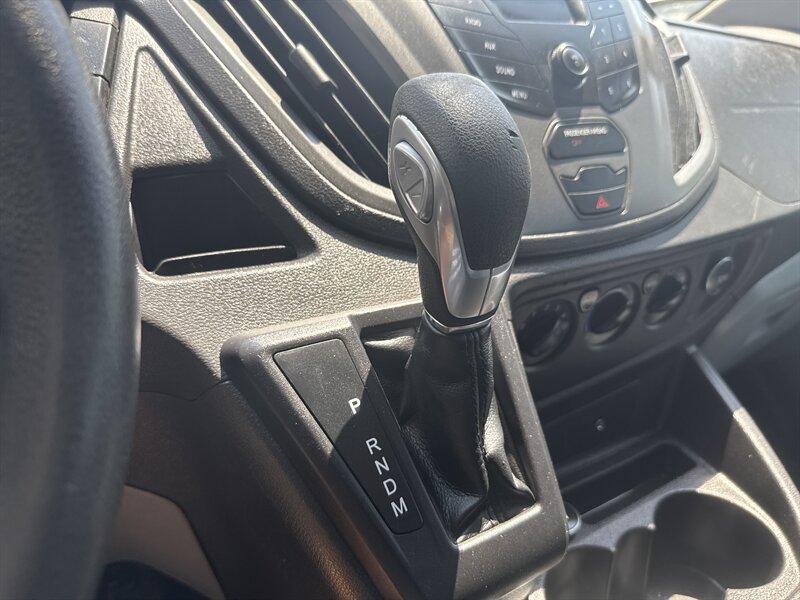 2015 Ford Transit 250 - Photo 20 - Arlington, TX 76011