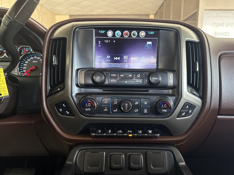 2019 Chevrolet Silverado 3500 High Country - Photo 26 - Arlington, TX 76011