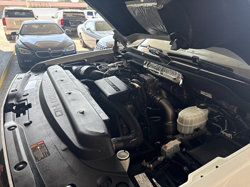 2019 Chevrolet Silverado 3500 High Country - Photo 36 - Arlington, TX 76011