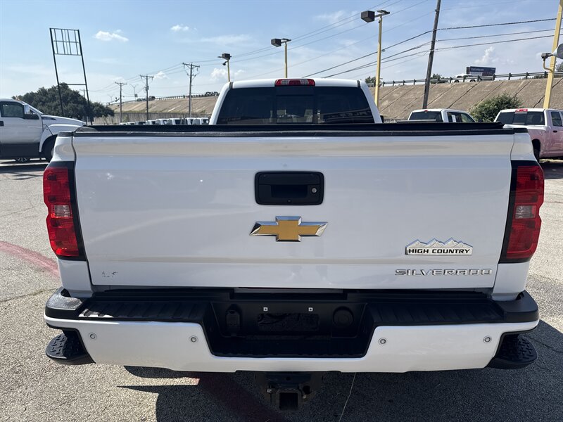 2019 Chevrolet Silverado 3500 High Country - Photo 6 - Arlington, TX 76011