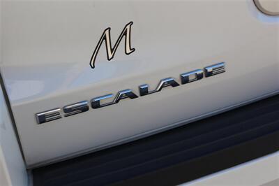 2015 Cadillac Escalade Luxury   - Photo 15 - Arlington, TX 76011