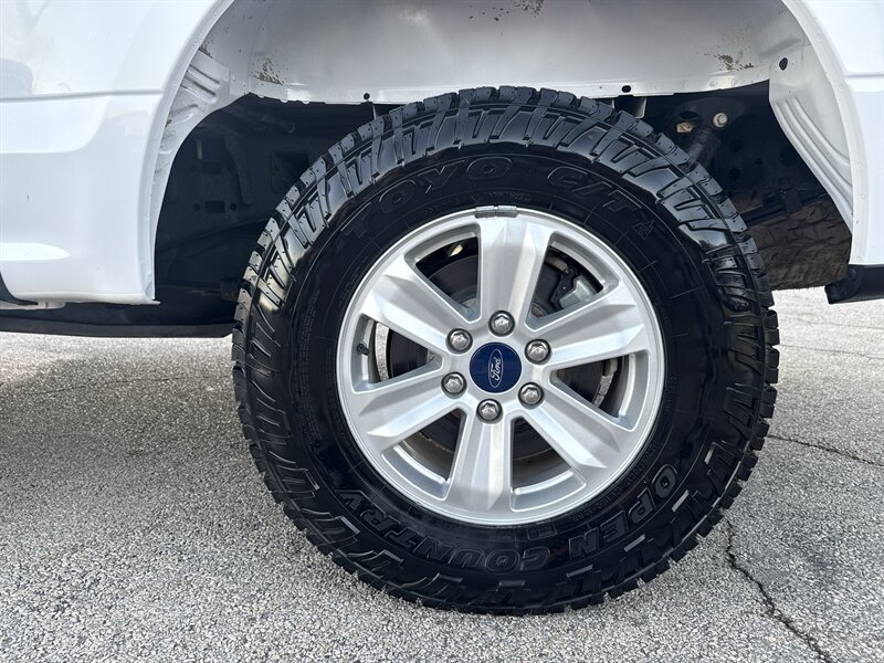 2018 Ford F-150 XLT - Photo 10 - Arlington, TX 76011