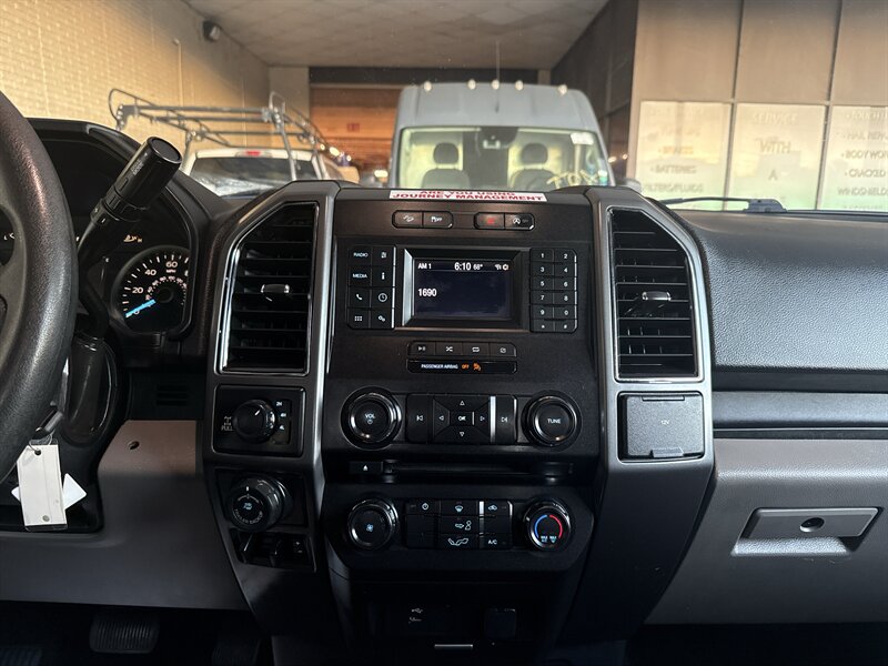 2018 Ford F-150 XLT - Photo 24 - Arlington, TX 76011