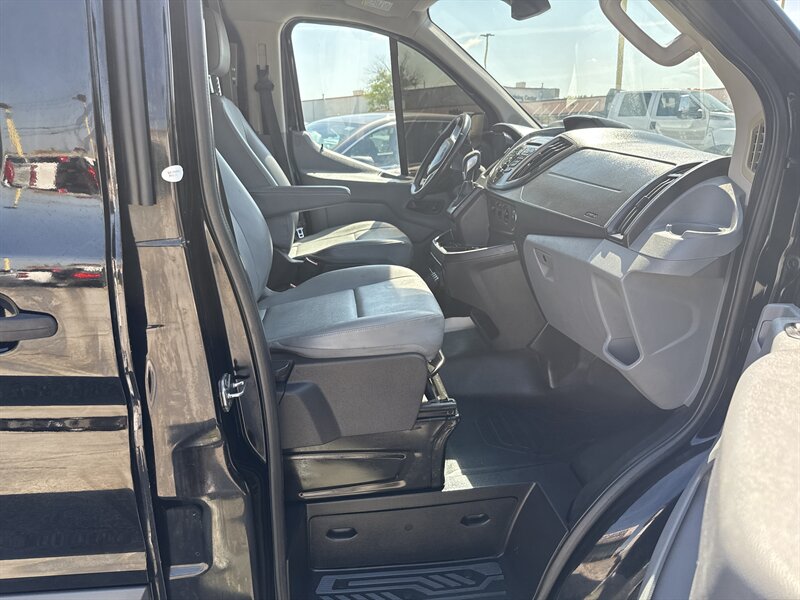 2018 Ford Transit 150 - Photo 17 - Arlington, TX 76011