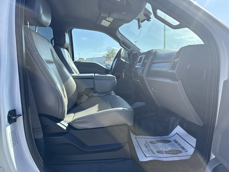 2017 FORD F550 Xl - Photo 18 - Arlington, TX 76011