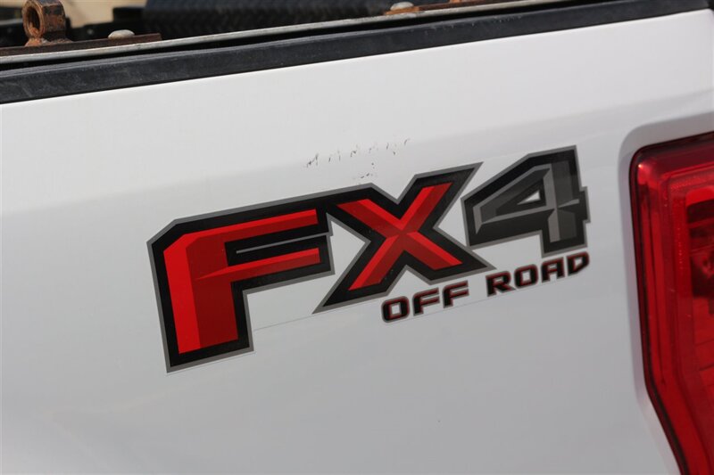 2017 Ford F-250 XL photo