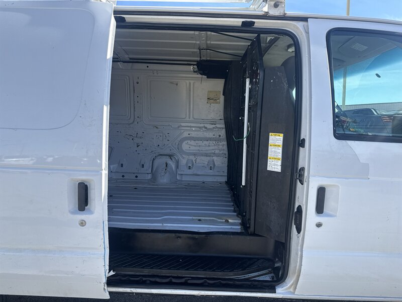 2012 Ford E-250 - Photo 16 - Arlington, TX 76011