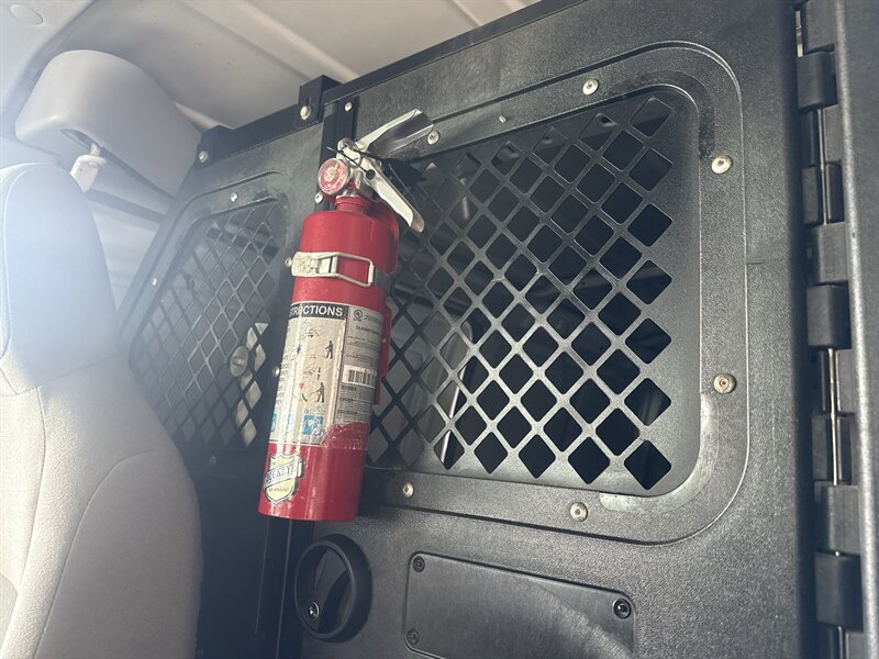 2012 Ford E-250 - Photo 24 - Arlington, TX 76011