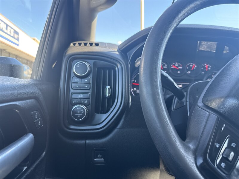 2021 Chevrolet Silverado 3500 Work Truck - Photo 22 - Arlington, TX 76011