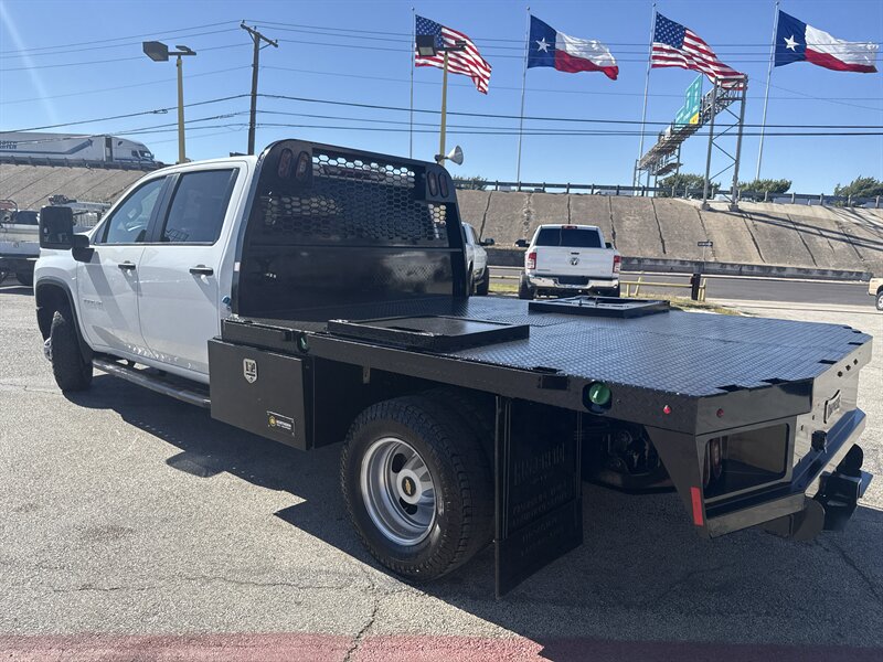 2021 Chevrolet Silverado 3500 Work Truck - Photo 7 - Arlington, TX 76011