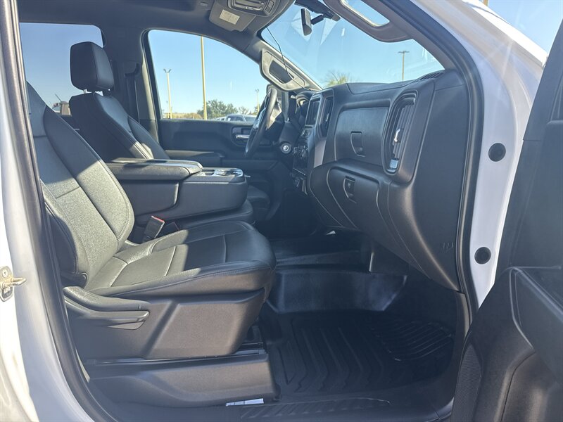 2021 Chevrolet Silverado 3500 Work Truck - Photo 19 - Arlington, TX 76011