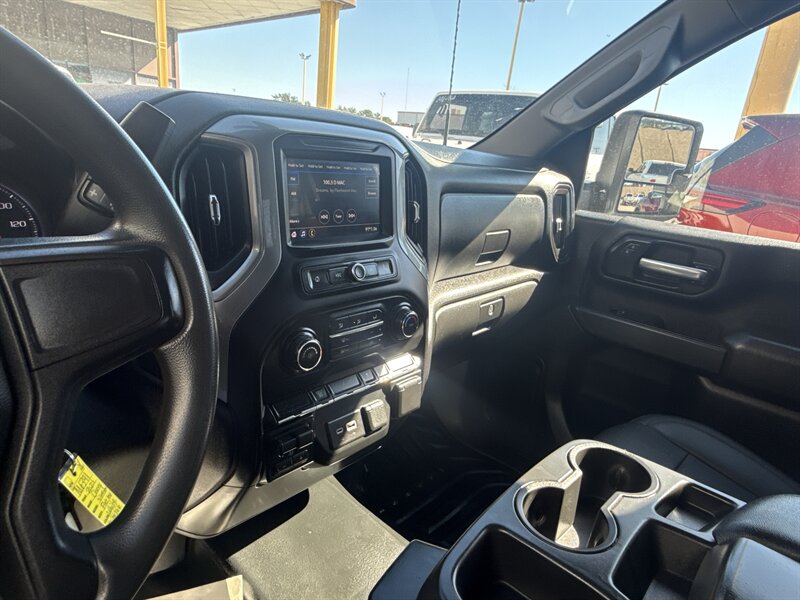 2021 Chevrolet Silverado 3500 Work Truck - Photo 27 - Arlington, TX 76011